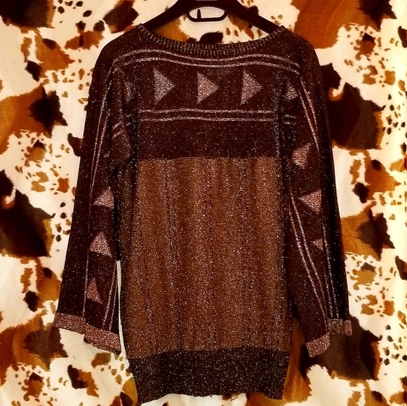Vintage Glam Sweater - Picture 7 of 8